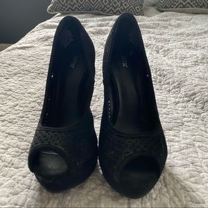 Apt 9 suede black peep toe heels